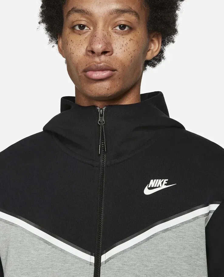  Mens Tech Fleece Jacket Mens Size Medium