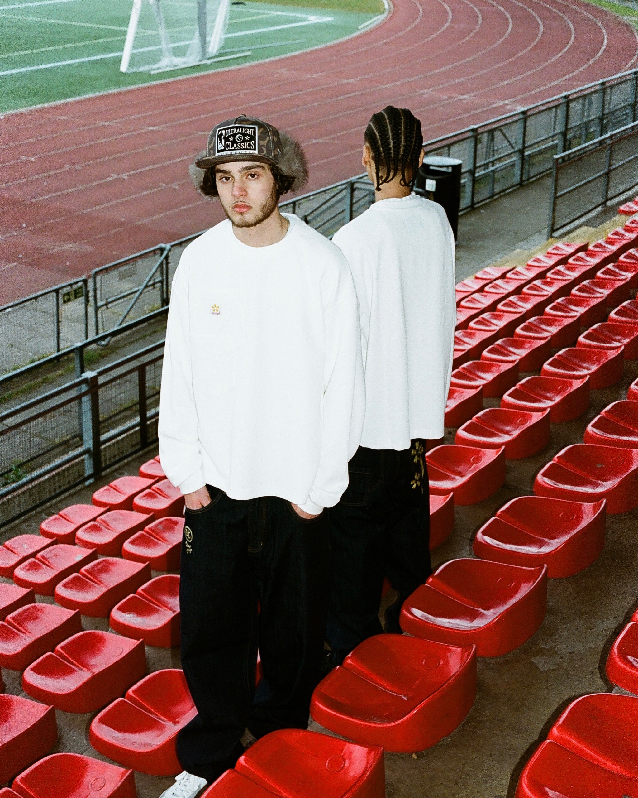 classic waffle knit longsleeve (white/cream)