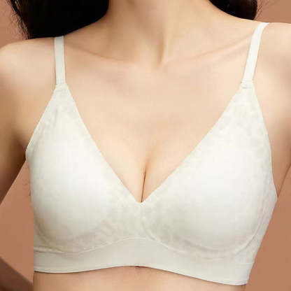 ✨ Unbelievably Comfortable & Supportive — Seamless Wireless Bra 50% OFF! 💕