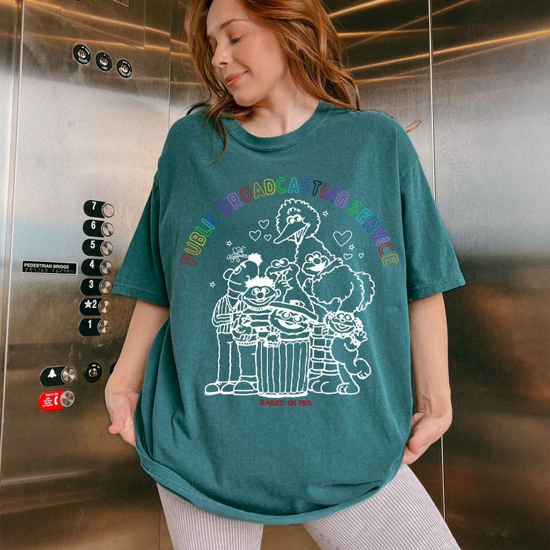 Public Broadcasting Service Tee 70s 80s Nostalgia Shirt for Classic TV Fans