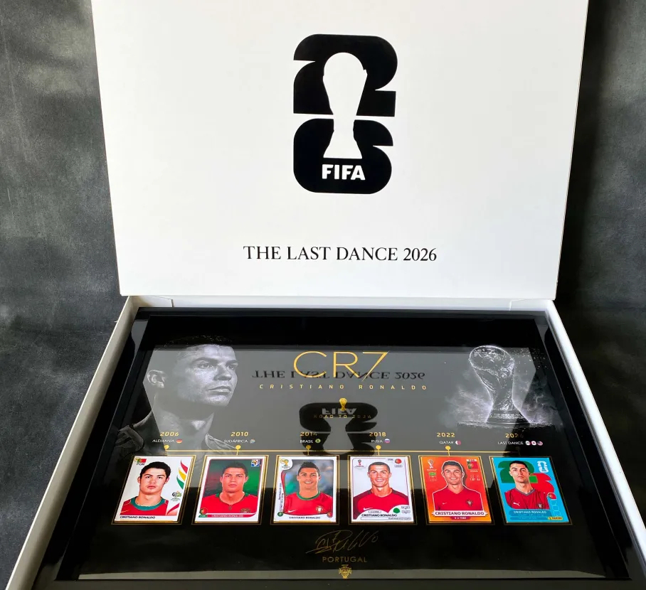 CR7 "The Last Dance 2026" World Cup Trading Card Premium Display Frame
