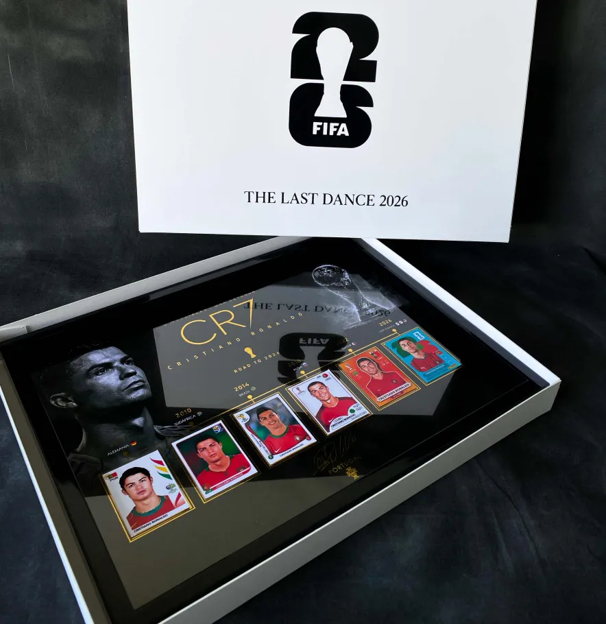 CR7 "The Last Dance 2026" World Cup Trading Card Premium Display Frame