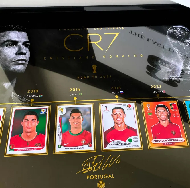 CR7 "The Last Dance 2026" World Cup Trading Card Premium Display Frame