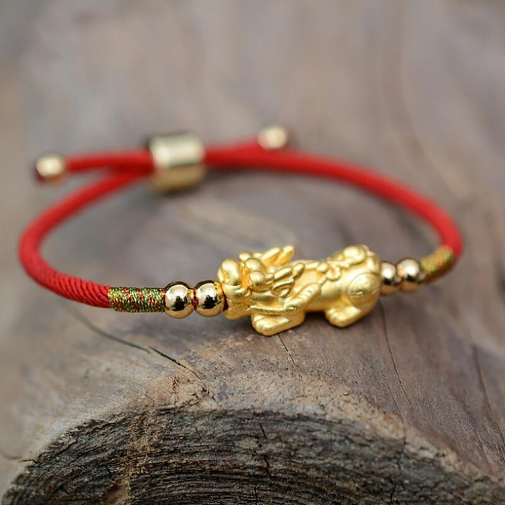 Feng Shui Piyao Wealth Bracelet - Red/Black String
