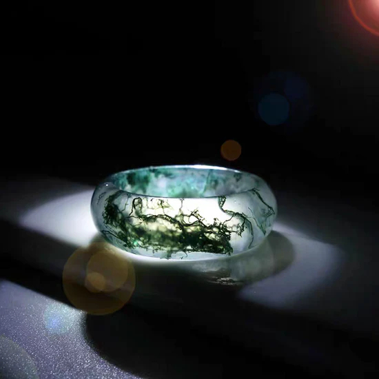 Verdant Eclipse – Ring of Grounded Light