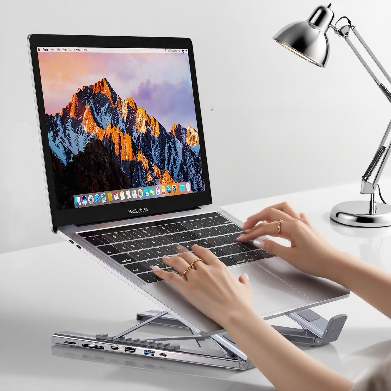 👍9-in-1 All-in-One Expandability👍Aluminum Alloy Laptop Docking Stand🔥Used by Silicon Valley Geeks and Professional Designers! 🔥