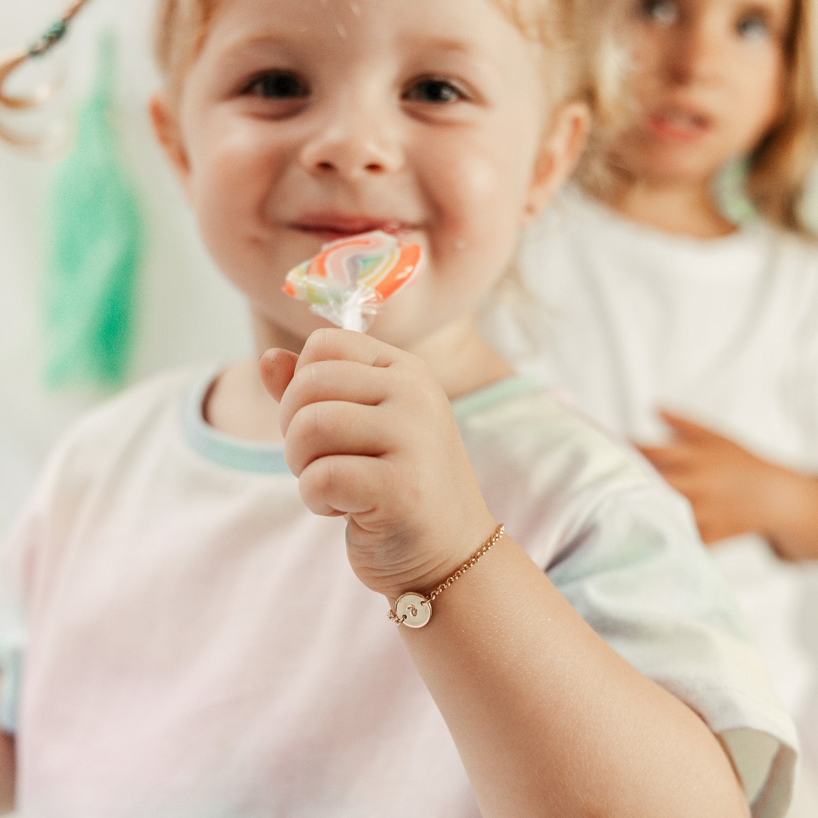 Mini Harper • Small Pendant Bracelet