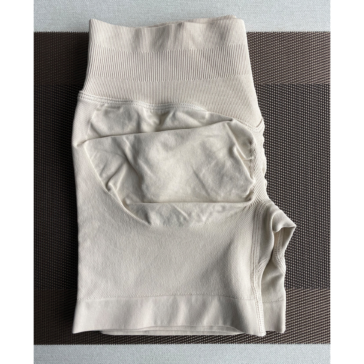 TKITK Shorts Seamless Yoga Pants Women's Fitness Outfits Shark Bite Shorts for Gym Running Cycling Bike Wear Leggings