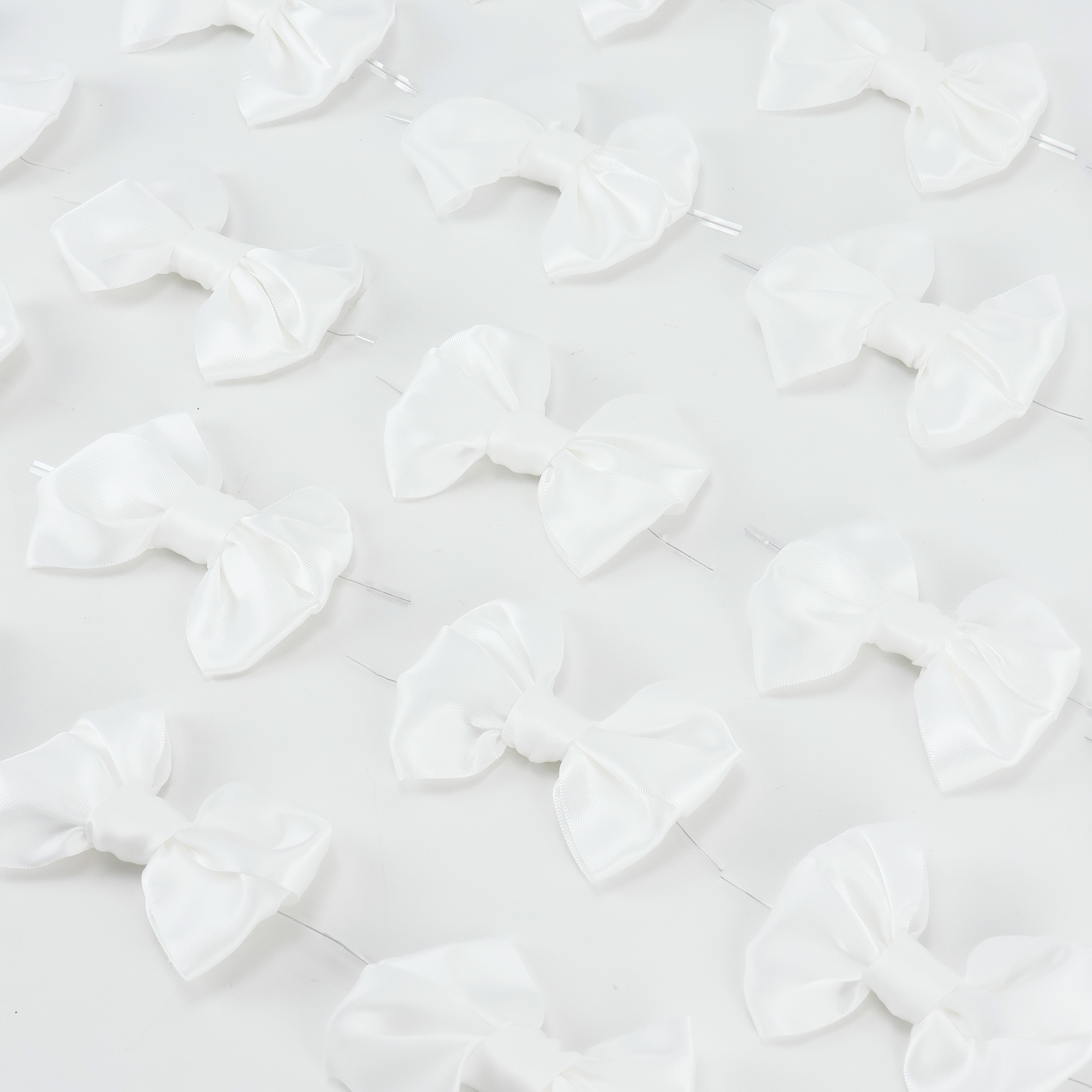 3.5inches Twist Tie Bows for Treat Bags Satin Ribbon Bows for Crafts, 25 Packs