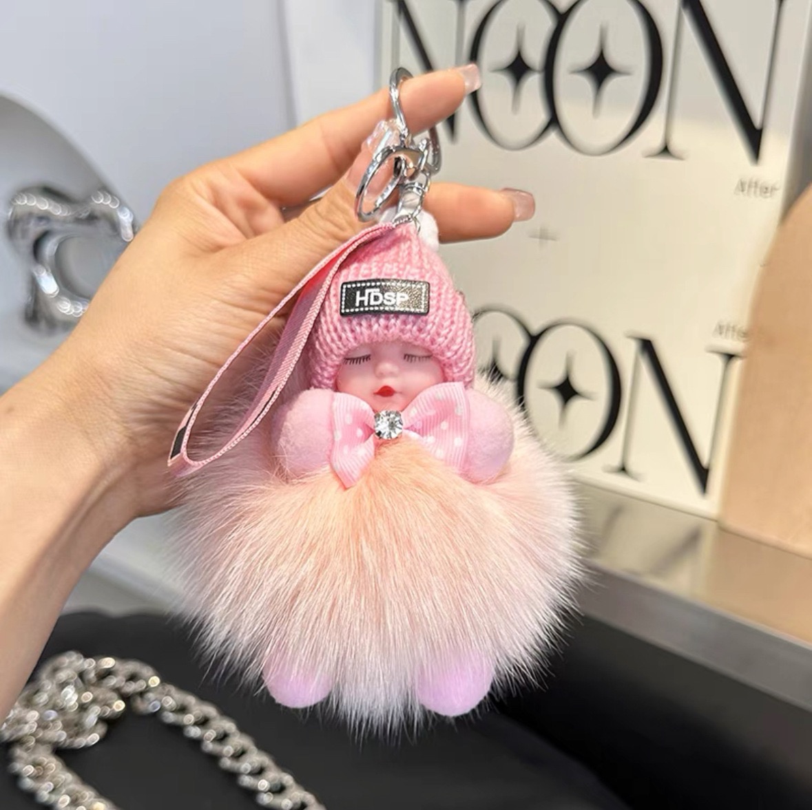 Outfit 101 【Fox Fur】Cute Plush Fox Keychain - Car & Schoolbag Hanging Ornament | Couple Gift Plush Doll Decor