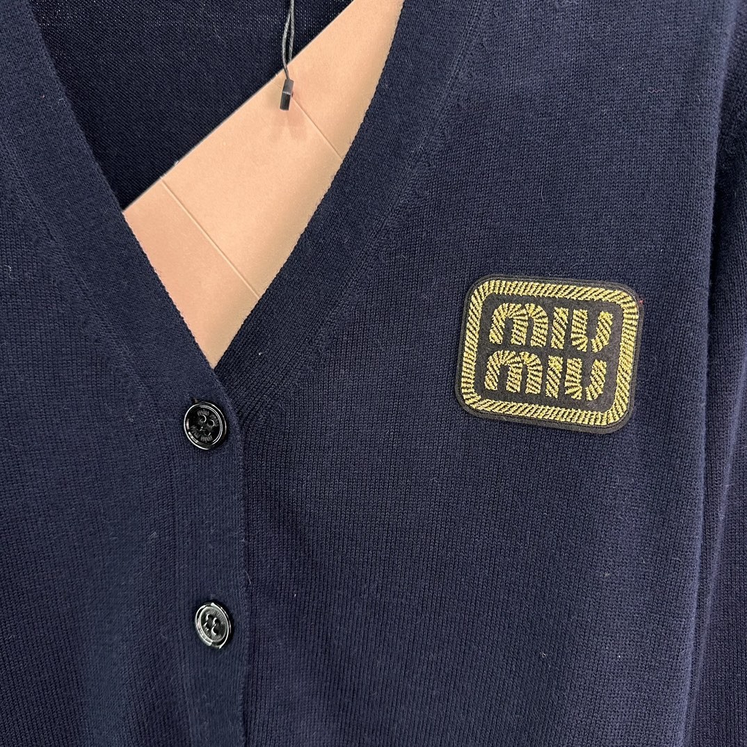 Miu Gold Label Embroidered Knit Cardigan