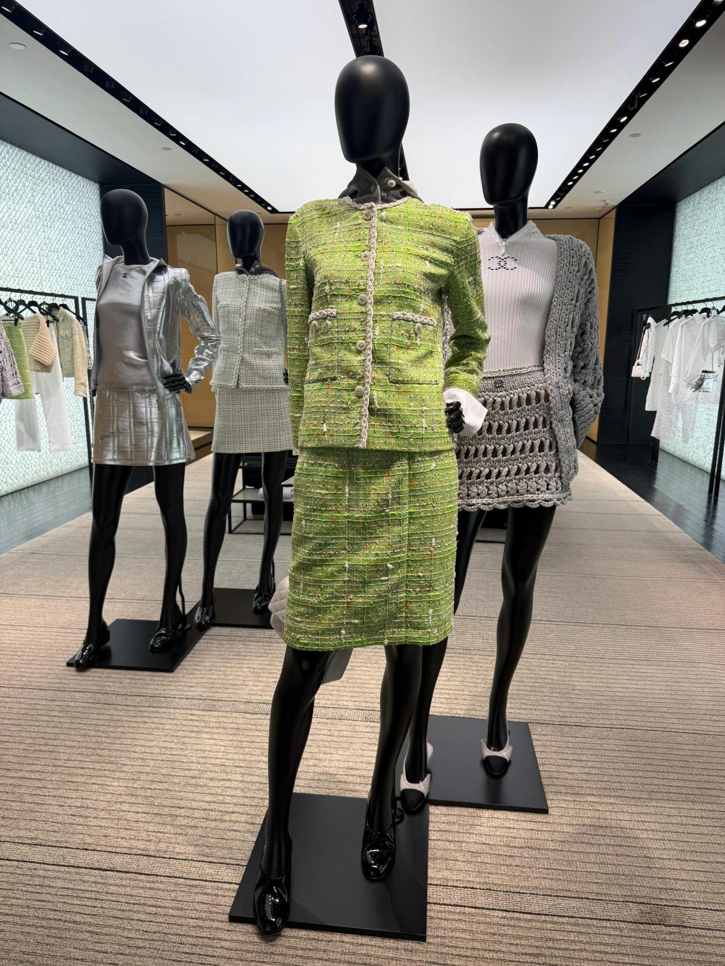 CHNELL Green Half Skirt