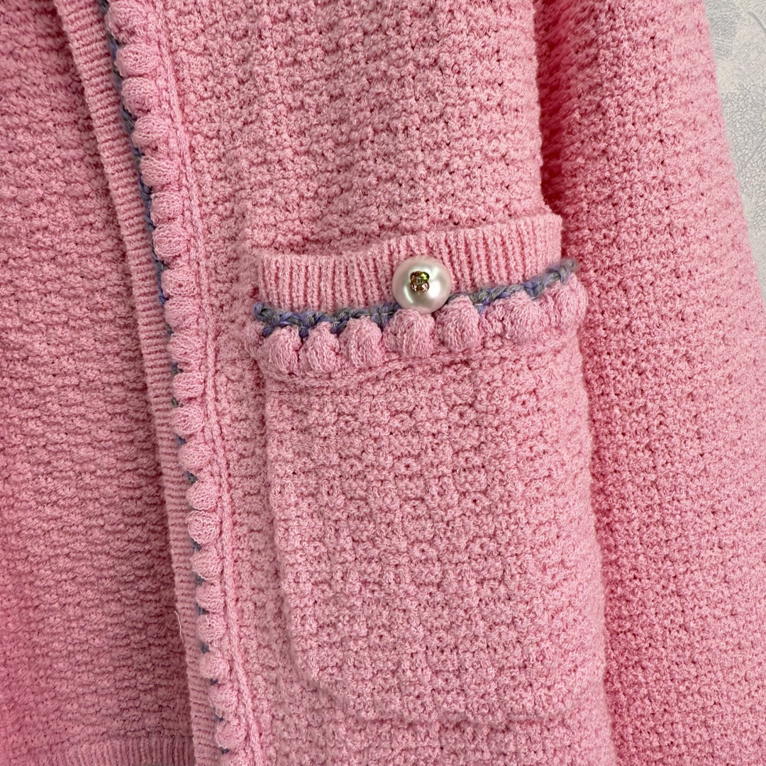 CHANE25SS Chain and Pearl Short Cardigan