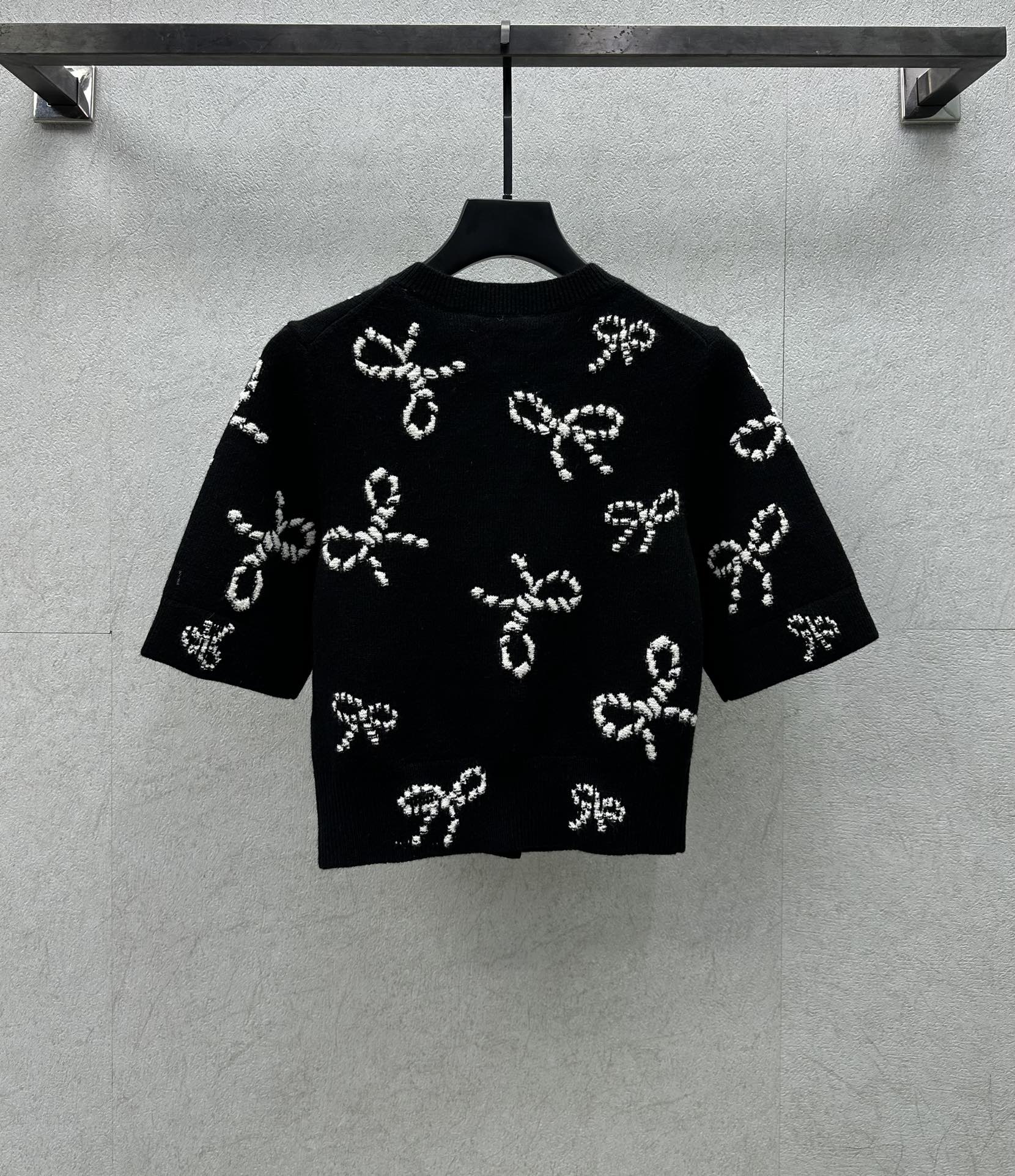 CHANE Floral Cashmere Short Sleeve Cardigan