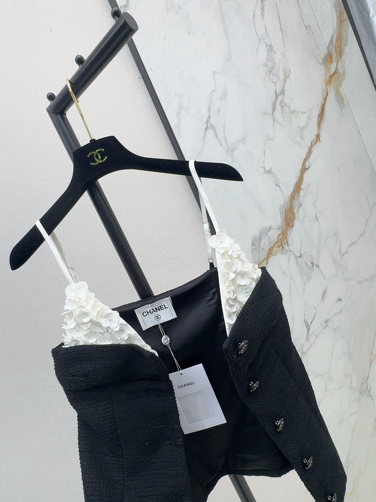 CHANE25SS three-dimensional floral suspenders