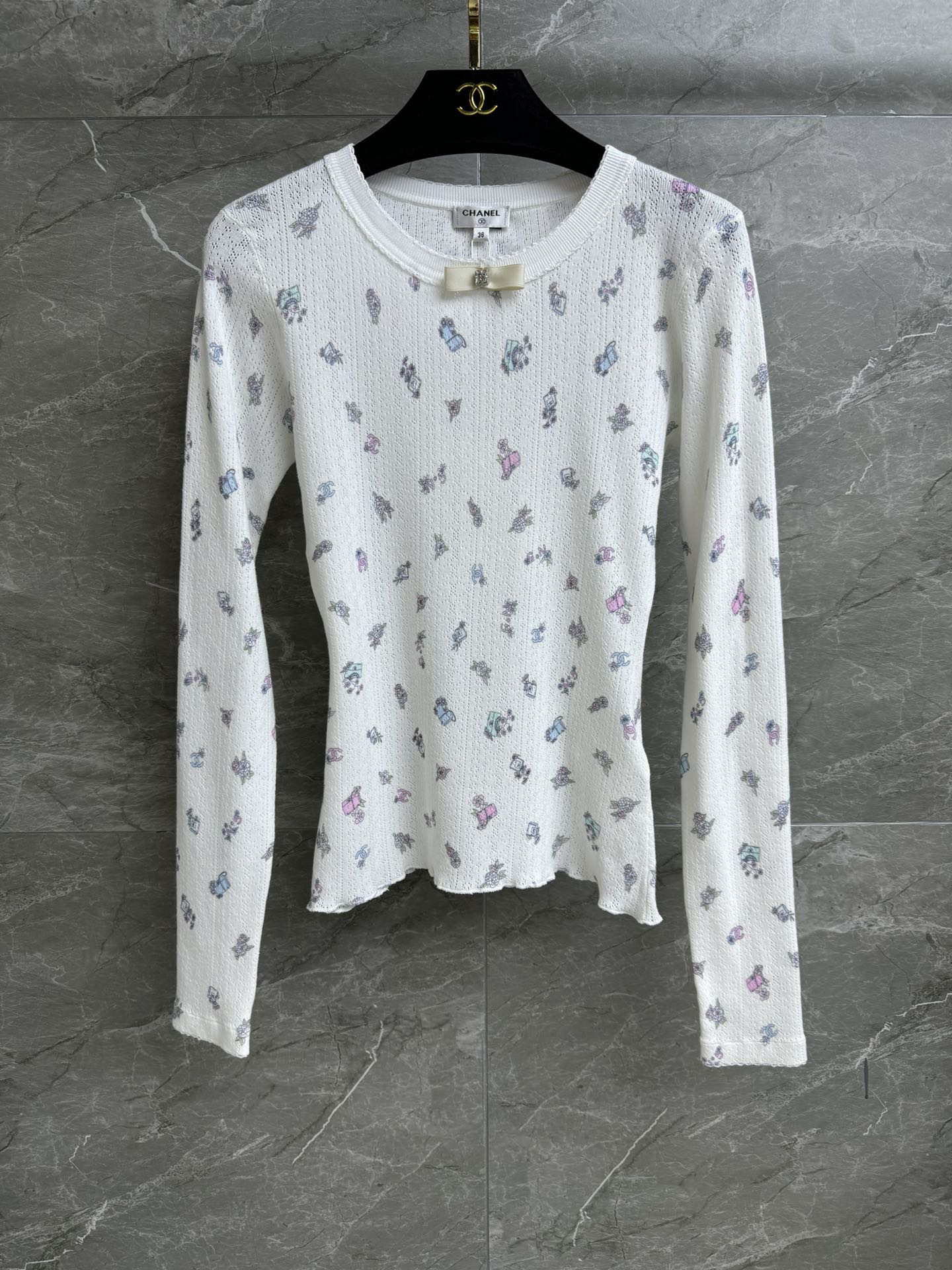 CHANE Painted Floral Bottom Shirt