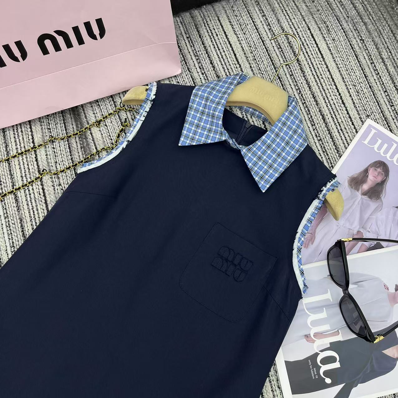 Miu New Plaid Lapel Sleeveless Dress