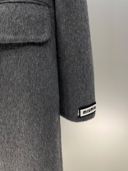 Miu three-dimensional logo tweed coat jacket