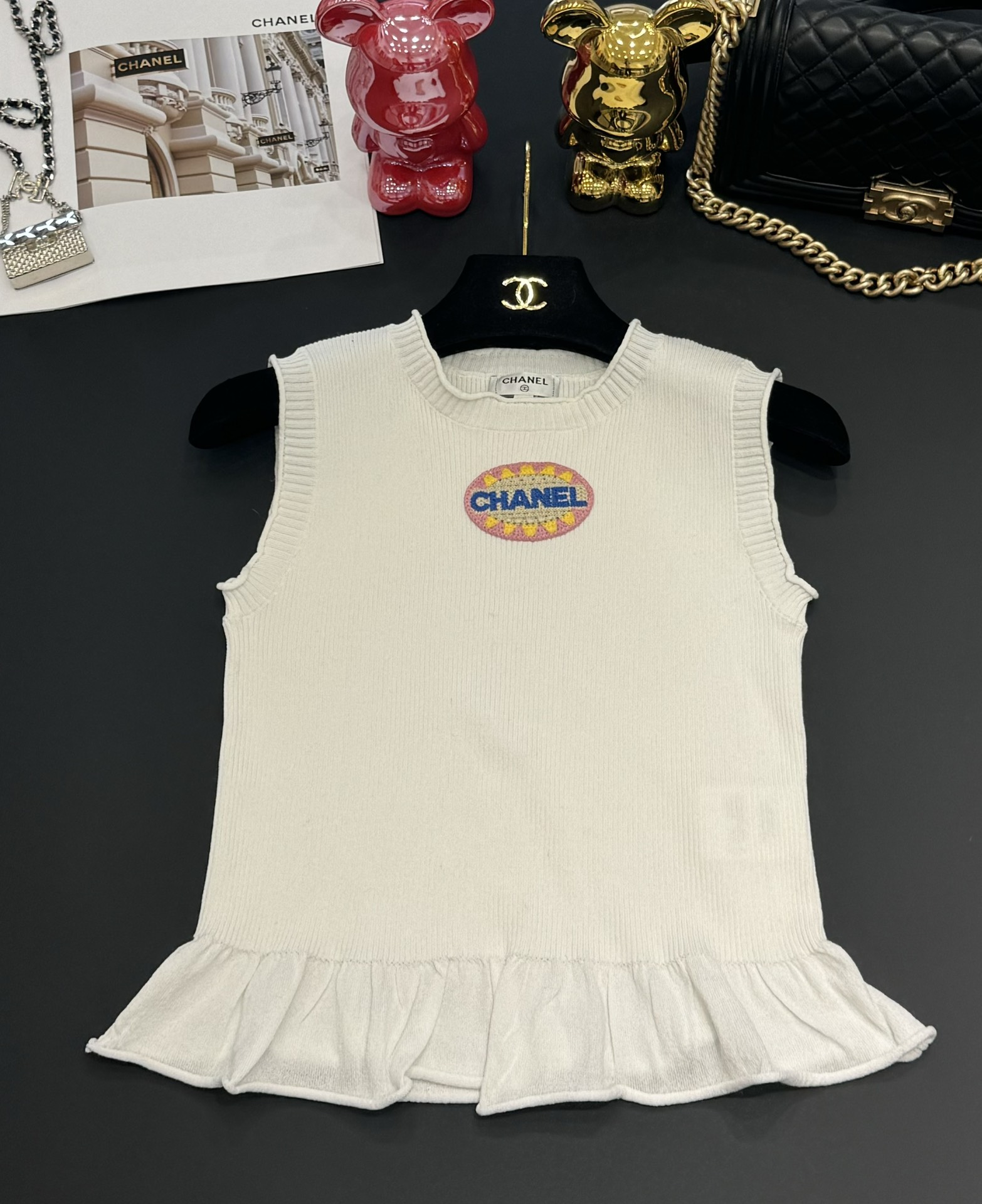 CHANE25SS Embroidered Logo Knit Short Sleeve