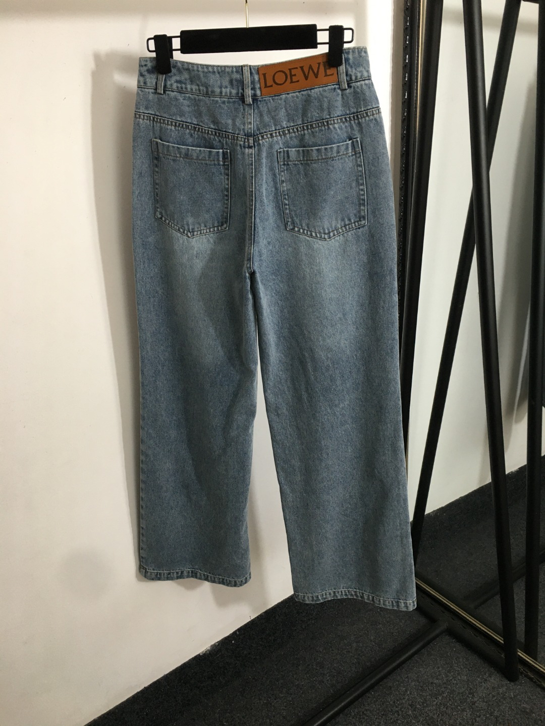 LOE25SS Embroidered Slim Fit Denim Trousers