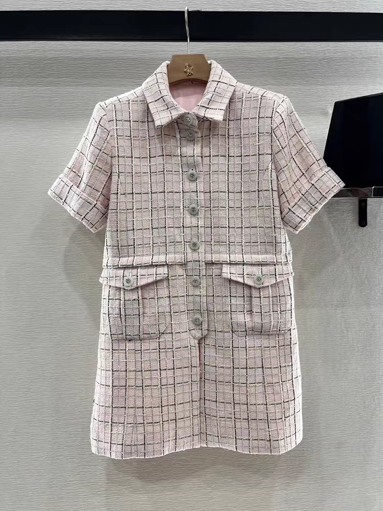 CC Short-Sleeve Dress in Elegant Wool Tweed