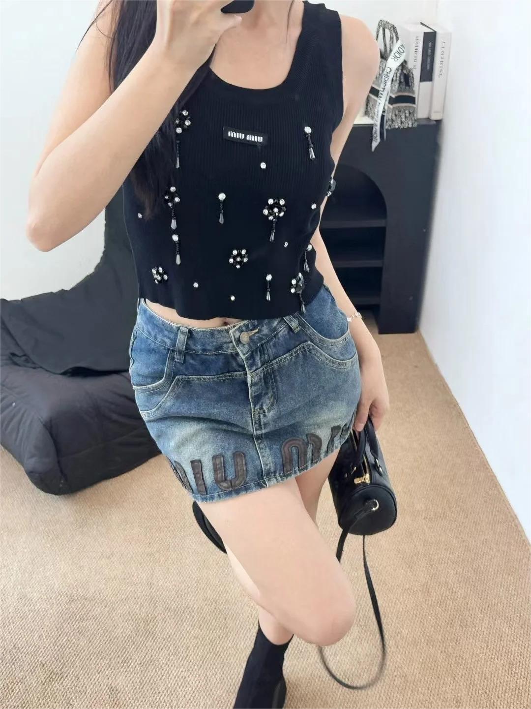MIU25SS beaded rhinestone knit tank top