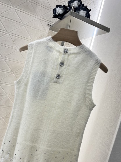 CHANE25SS Rhinestone Feather Knit Vest Dress