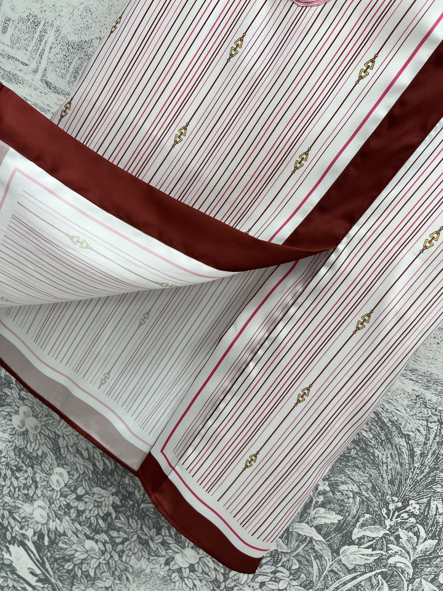 GUCC25SS Striped Saddle Button Pattern Half Skirt