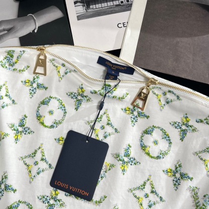 LU One Shoulder Metal Zipper Printed Graphic T-Shirt