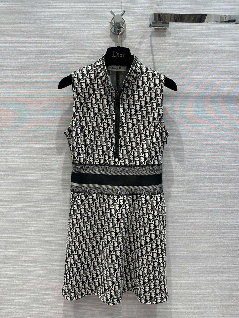 DIO three-dimensional knit jacquard dress