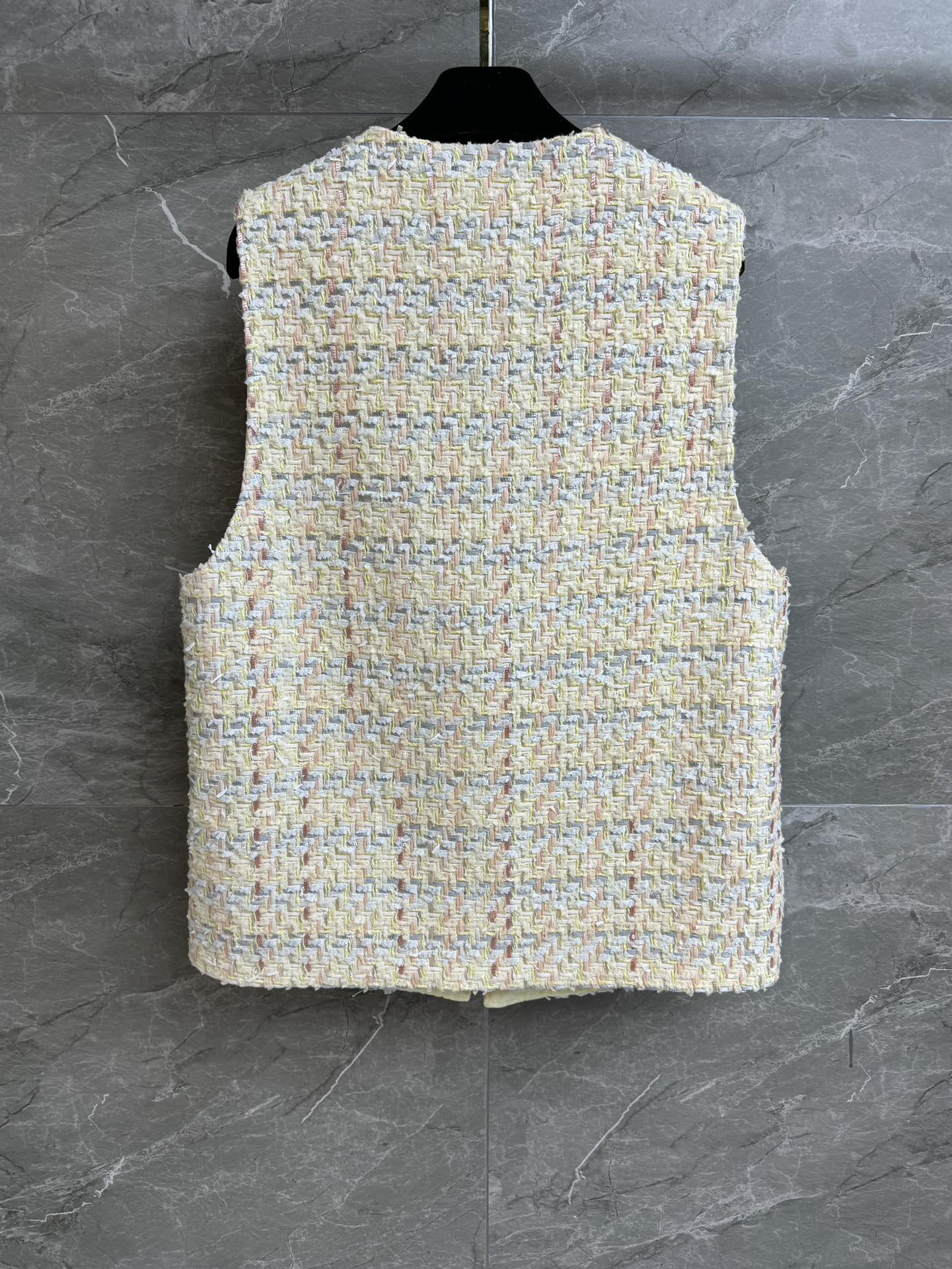 CHANE25SS yellow tweed vest