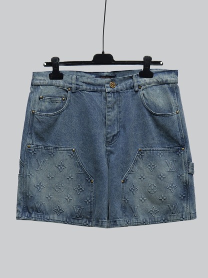 1V Denim shorts