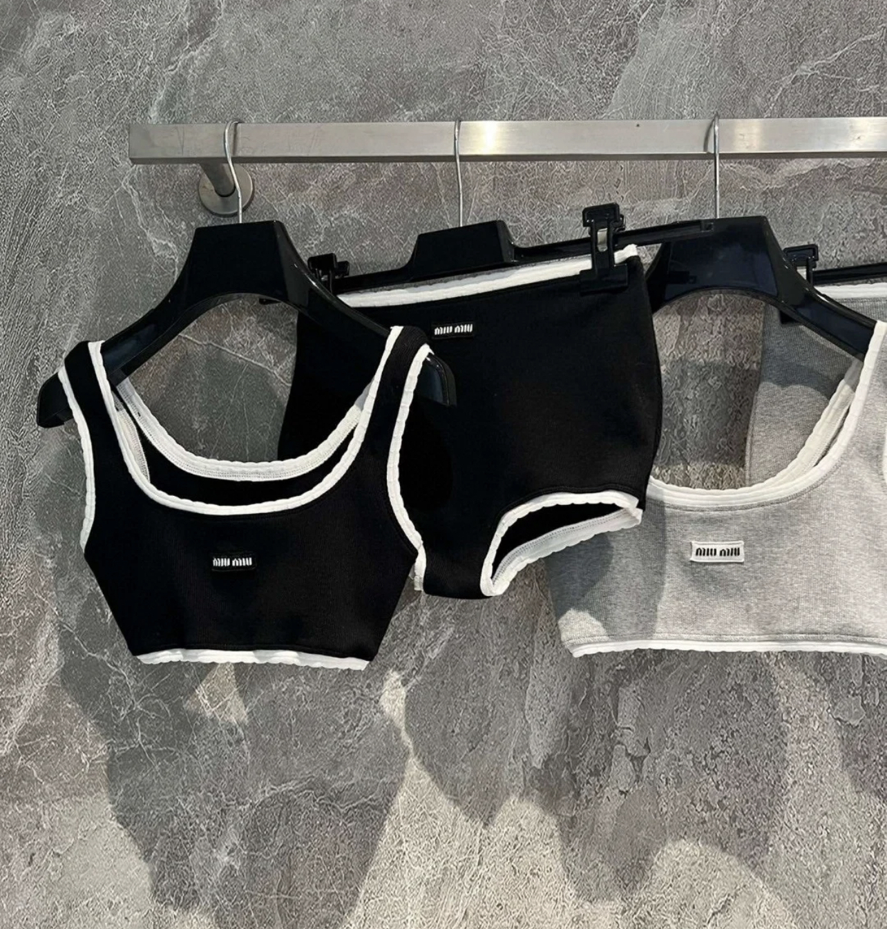 MM Color blocked vest shorts 2-piece set