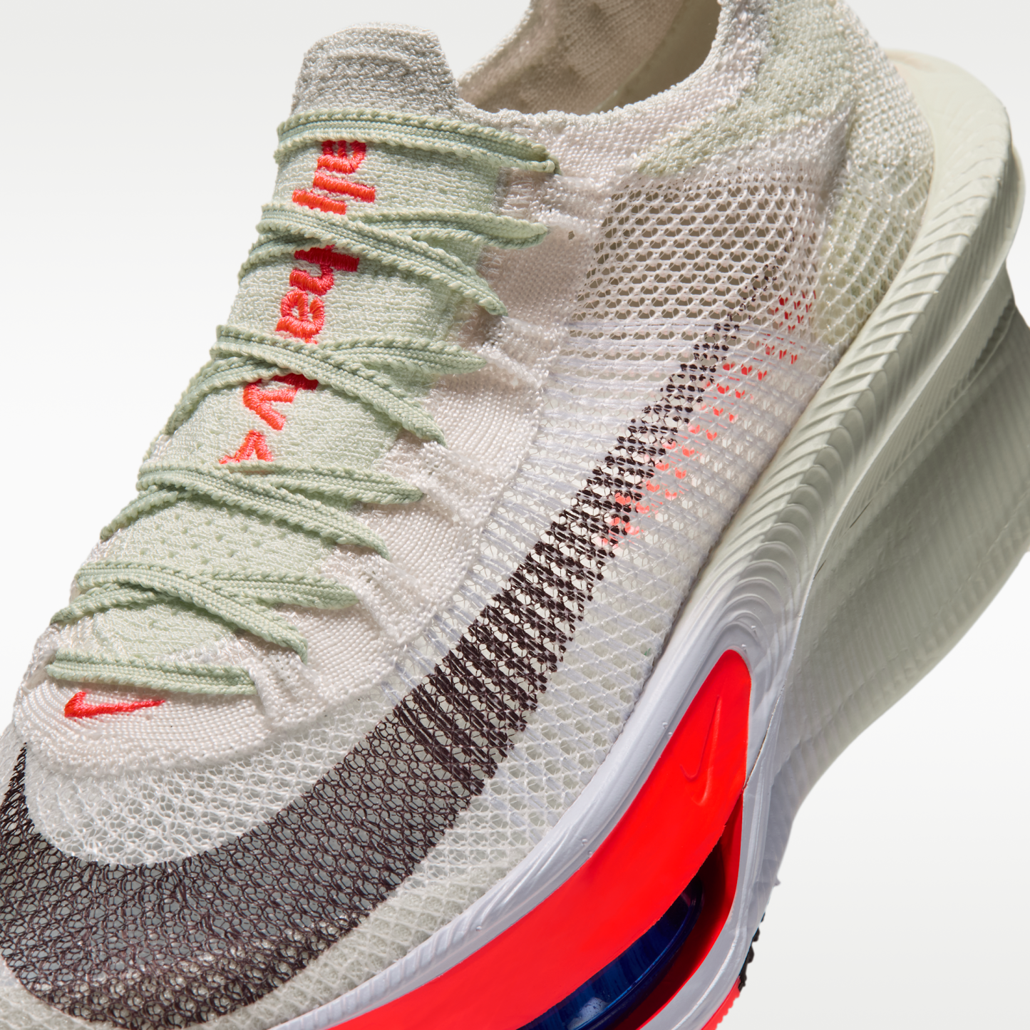 Nike Alphafly 4 - Sea Glass/Laser Crimson/Phantom/Burgundy Ash - 7