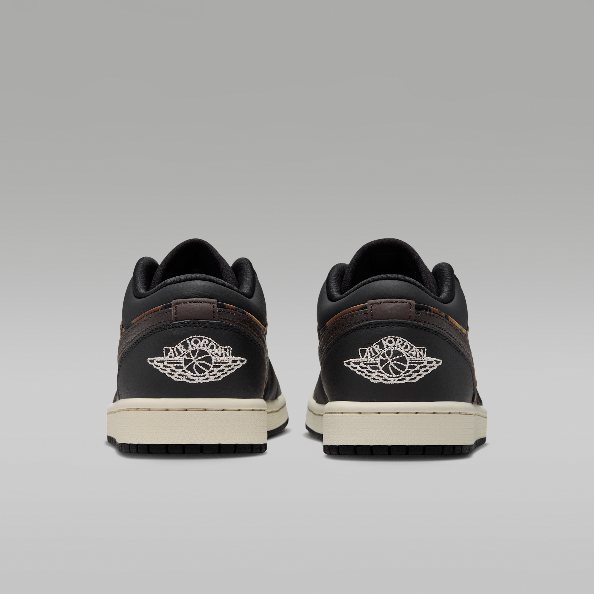 Air Jordan 1 Low SE - Μαύρο/Velvet Brown/Chalk - 6