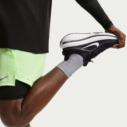 Nike Winflo 12 - Μαύρο/Dark Smoke Grey/Λευκό - 9