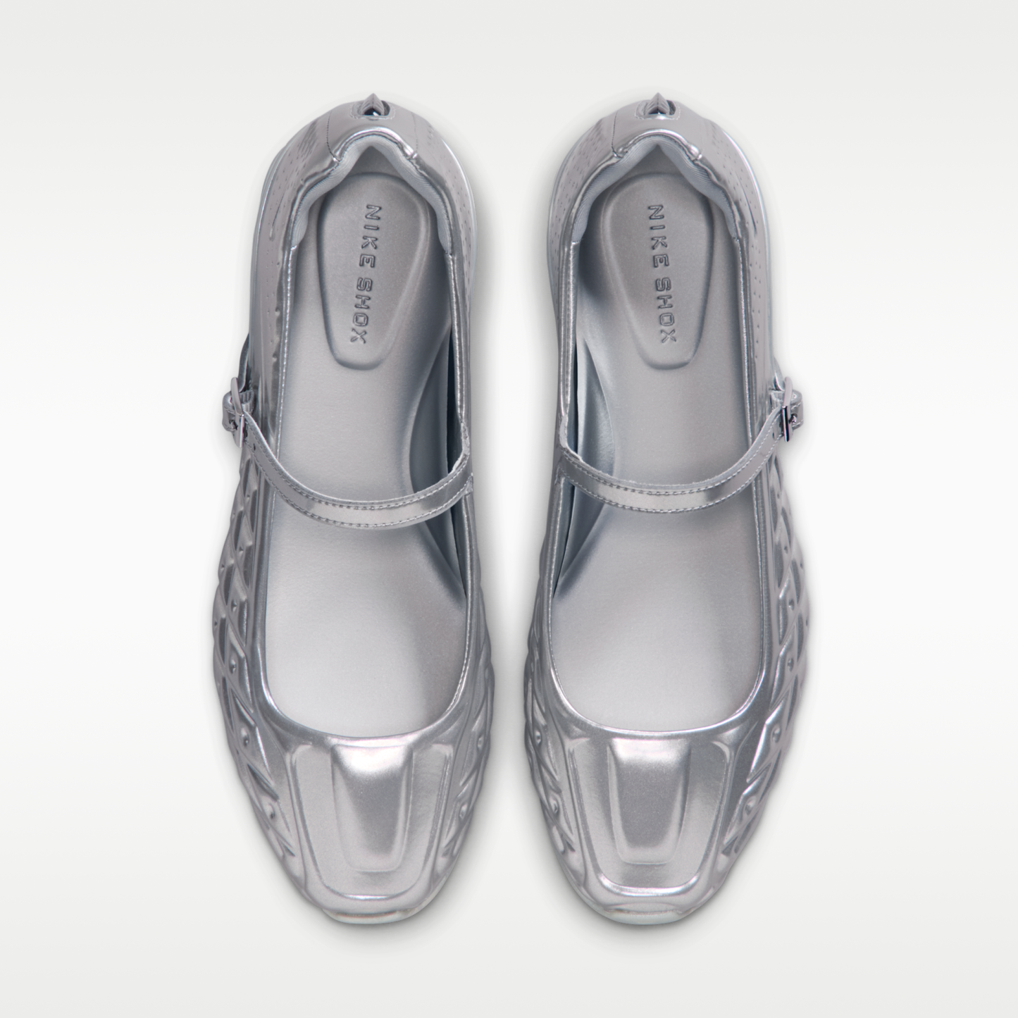 Nike Shox Z Calistra - Metallic Silver/Flat Silver/Metallic Silver - 4