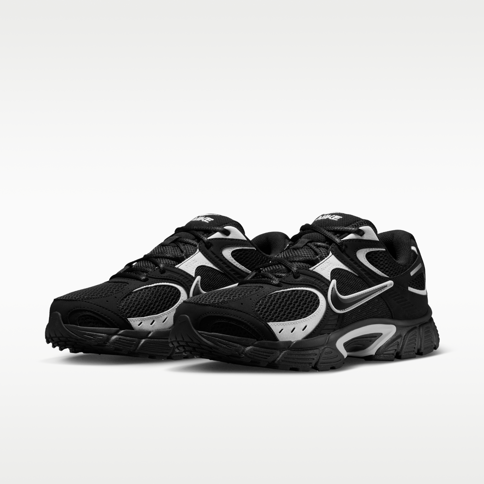 Nike V5 RNR - Μαύρο/Λευκό/Μαύρο - 5