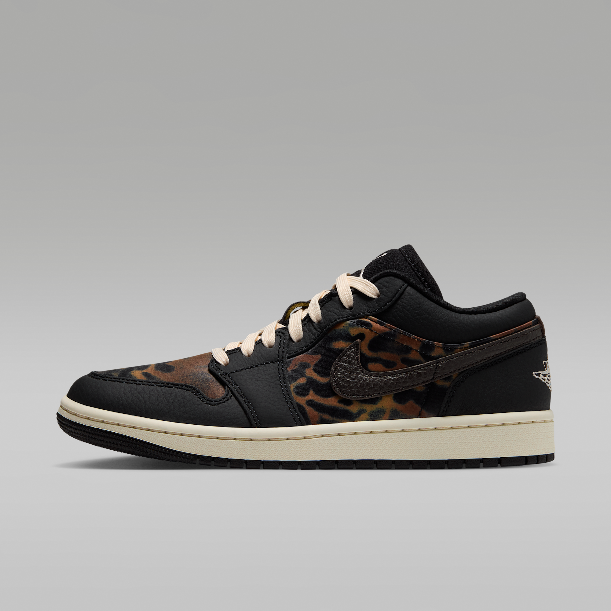 Air Jordan 1 Low SE - Μαύρο/Velvet Brown/Chalk - 1
