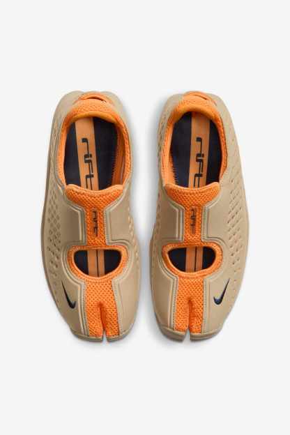 Nike Rift 2 - Yukon Tan/College Navy/Vivid Orange - 5