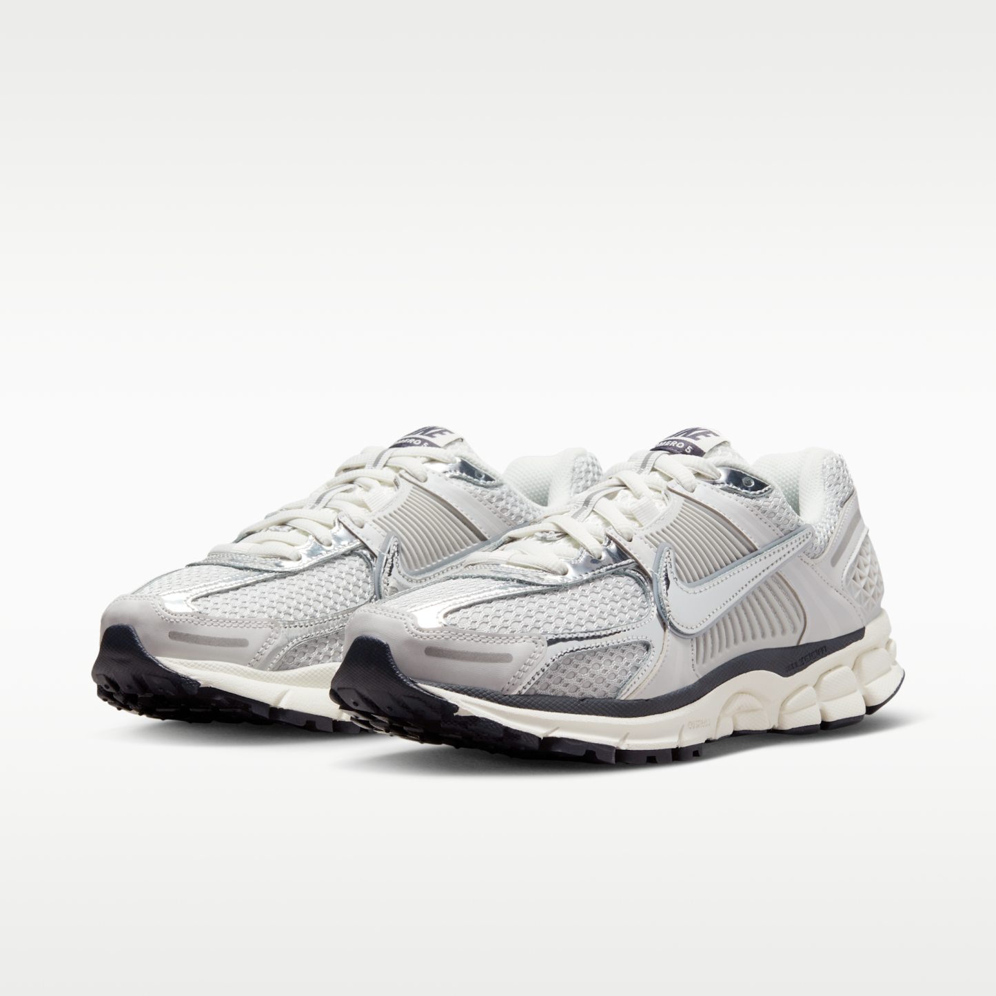 Nike Zoom Vomero 5 - Photon Dust/Gridiron/Sail/Chrome - 5