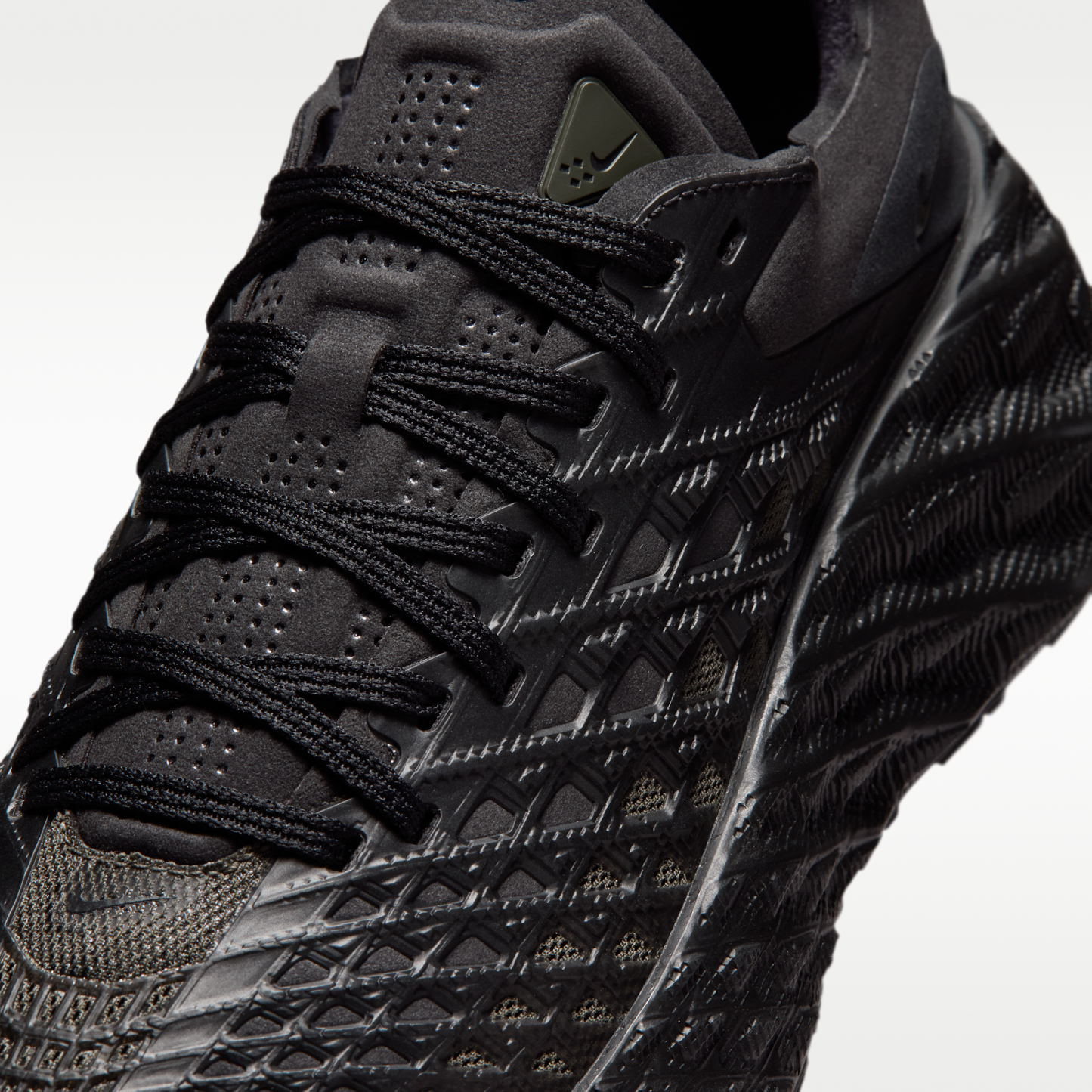 Nike Ava Edge - Μαύρο/College Grey/Newsprint - 7