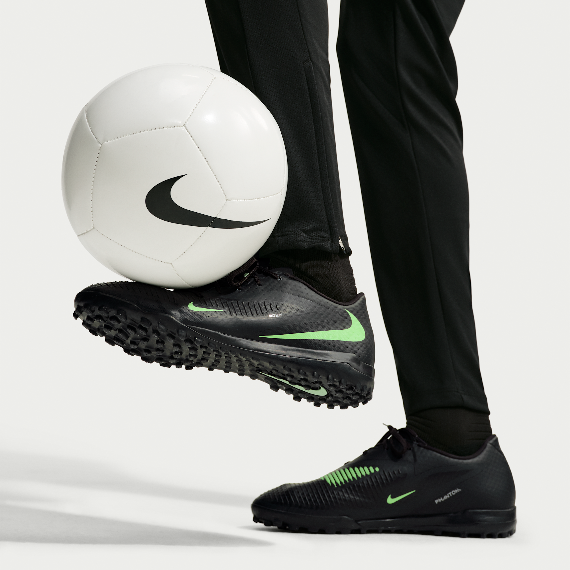 Nike Phantom 6 Low Academy - Μαύρο/Μαύρο/Illusion Green (HQ2325-001) - 9