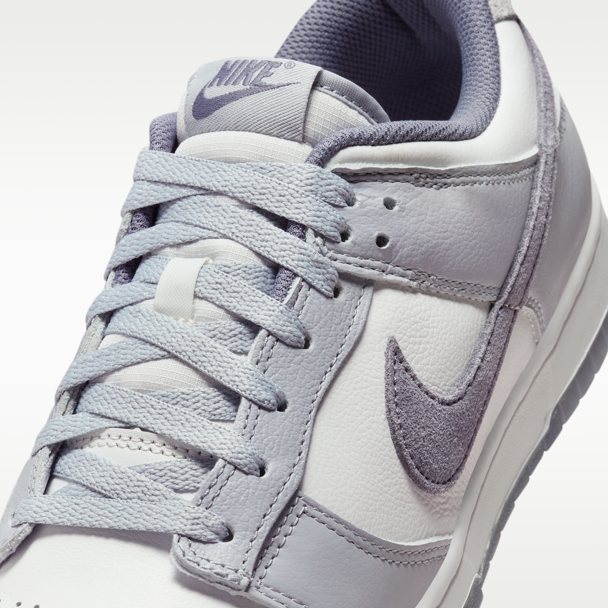 Nike Dunk Low Retro SE Leather/Suede - Λευκό/Platinum Tint/Pure Platinum/Light Carbon - 7