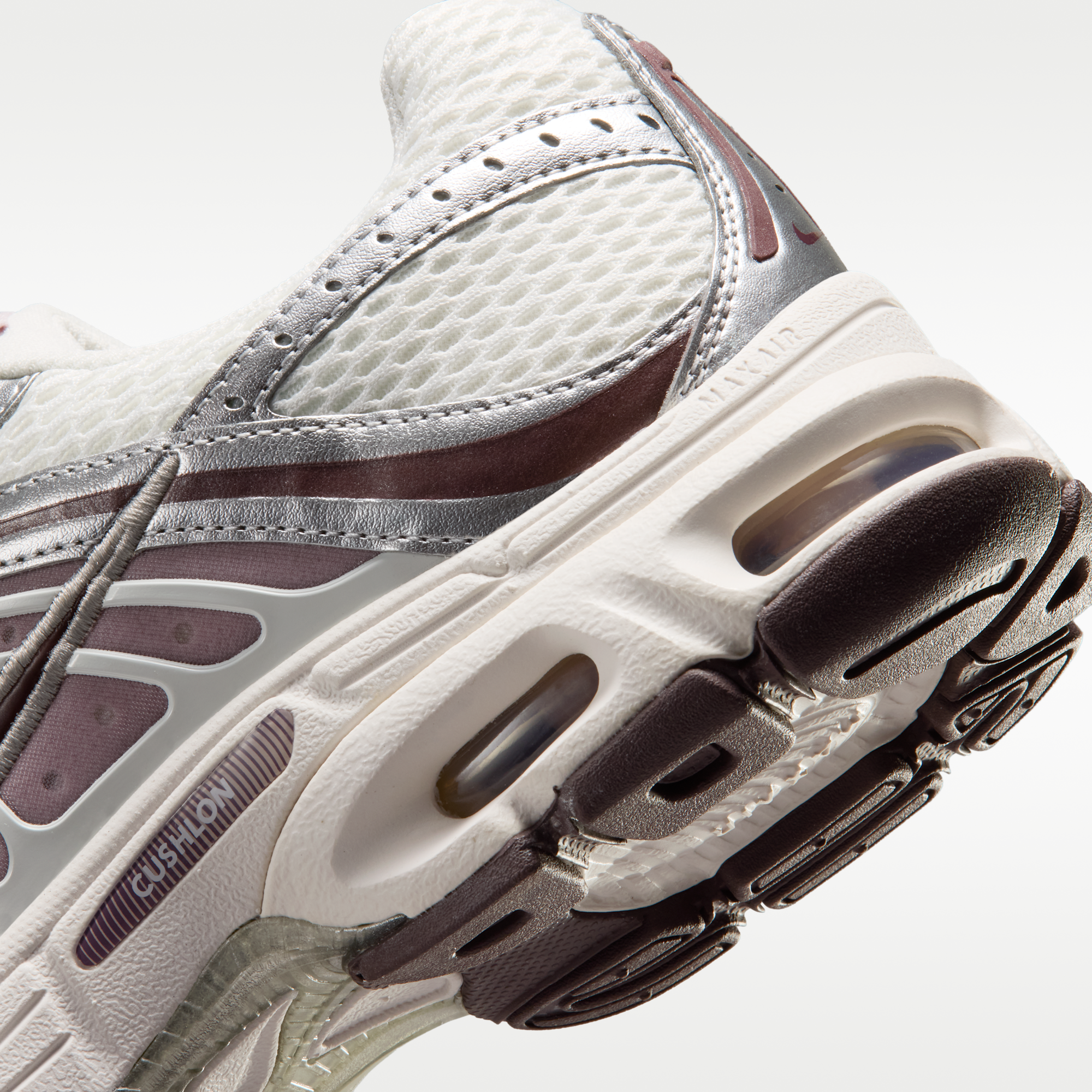 Nike Air Max Moto 2K - Phantom/Metallic Silver/Particle Pink/Tattoo - 8