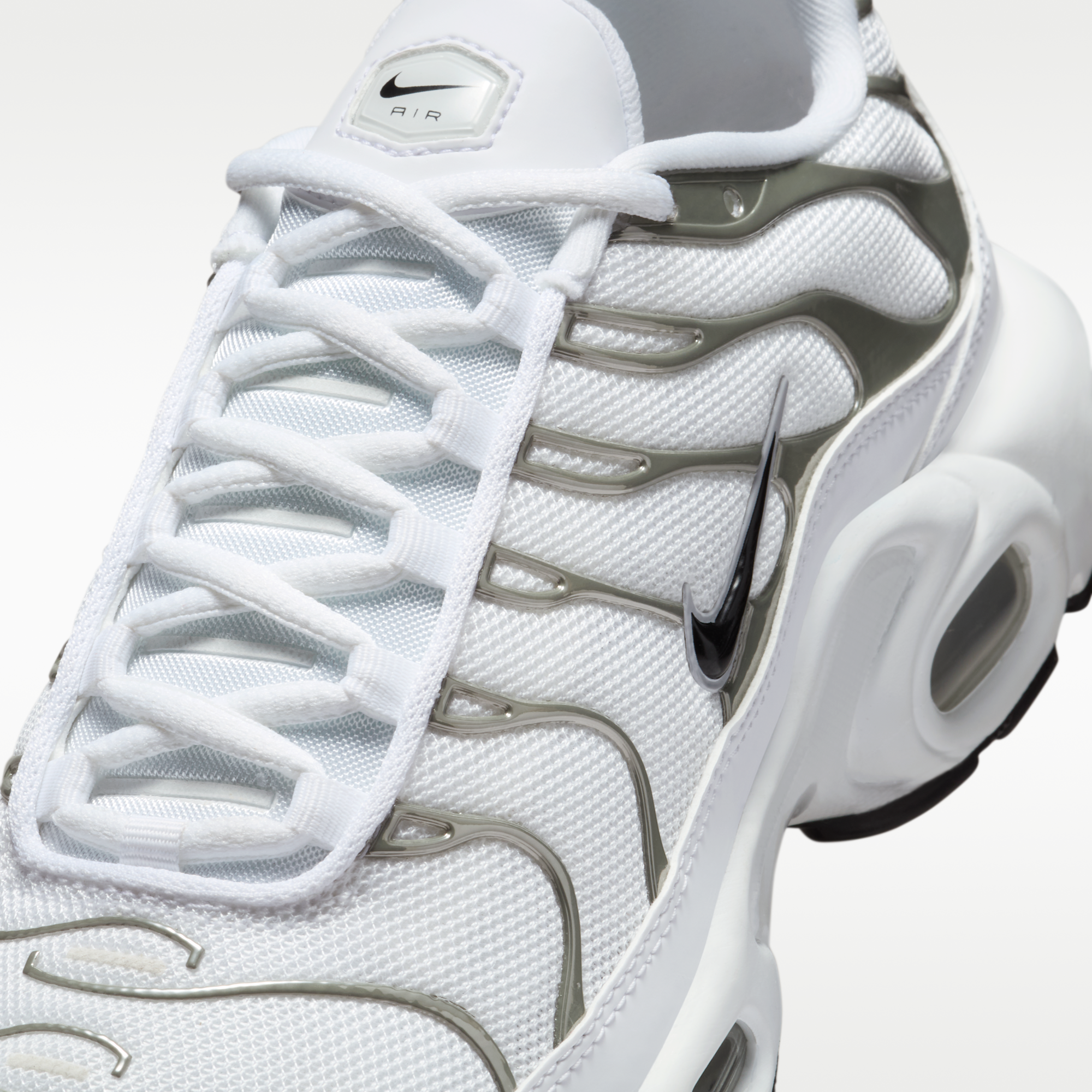 Nike Air Max Plus SE - Λευκό/Pure Platinum/Μαύρο - 7