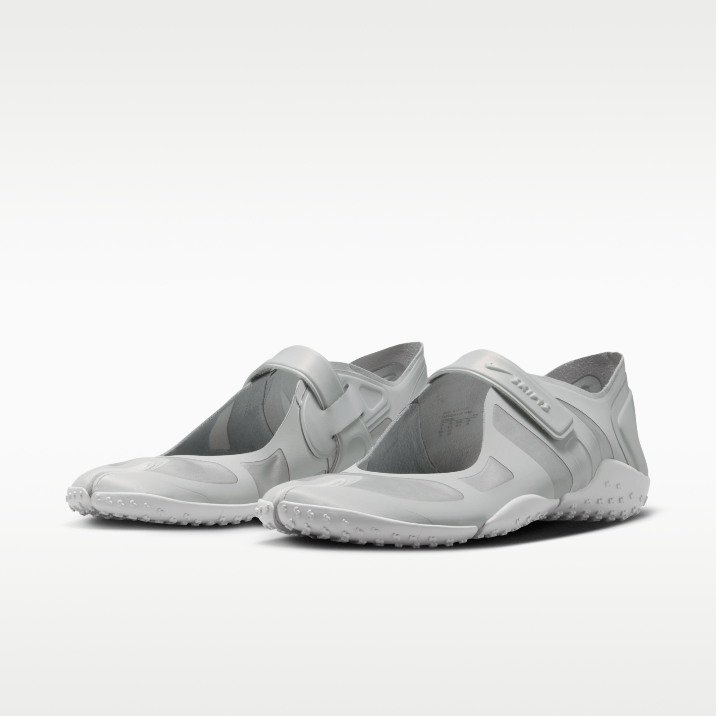 NikeSKIMS Rift Satin - Night Silver/Base Grey/Medium Silver/Night Silver - 5