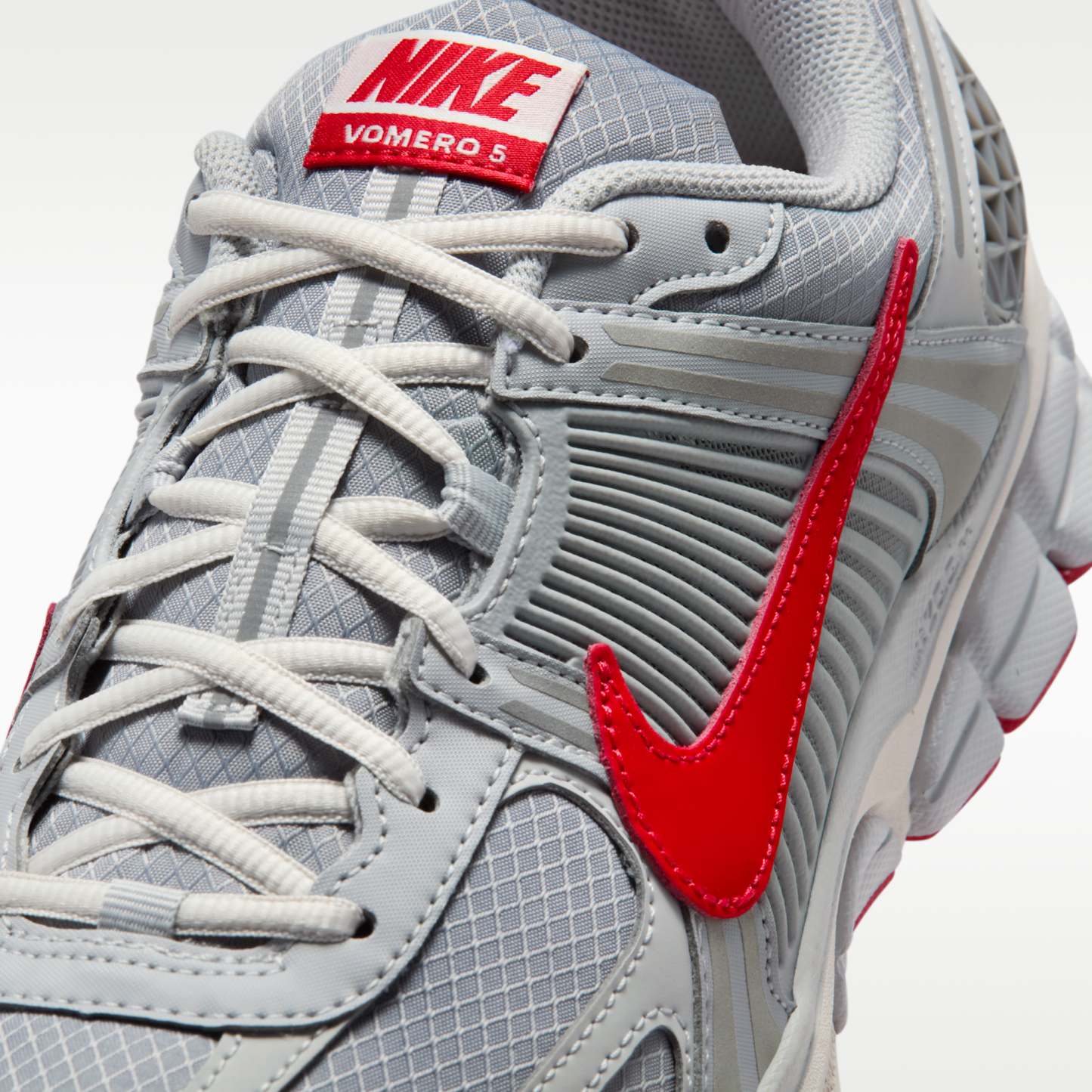 Nike Zoom Vomero 5 - Grey Fog/Particle Grey/Phantom/University Red - 7