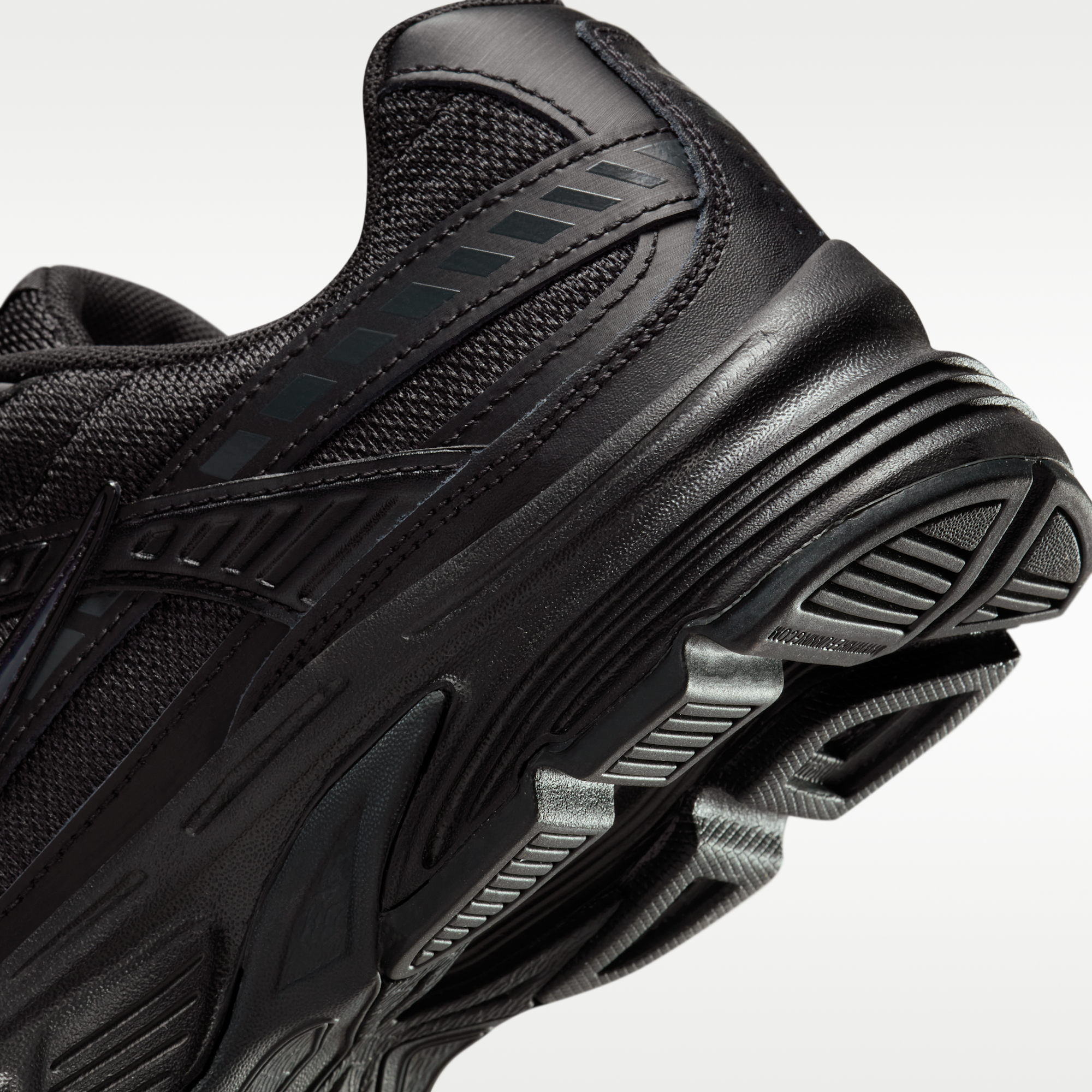 Nike Initiator - Μαύρο/Dark Smoke Grey - 8