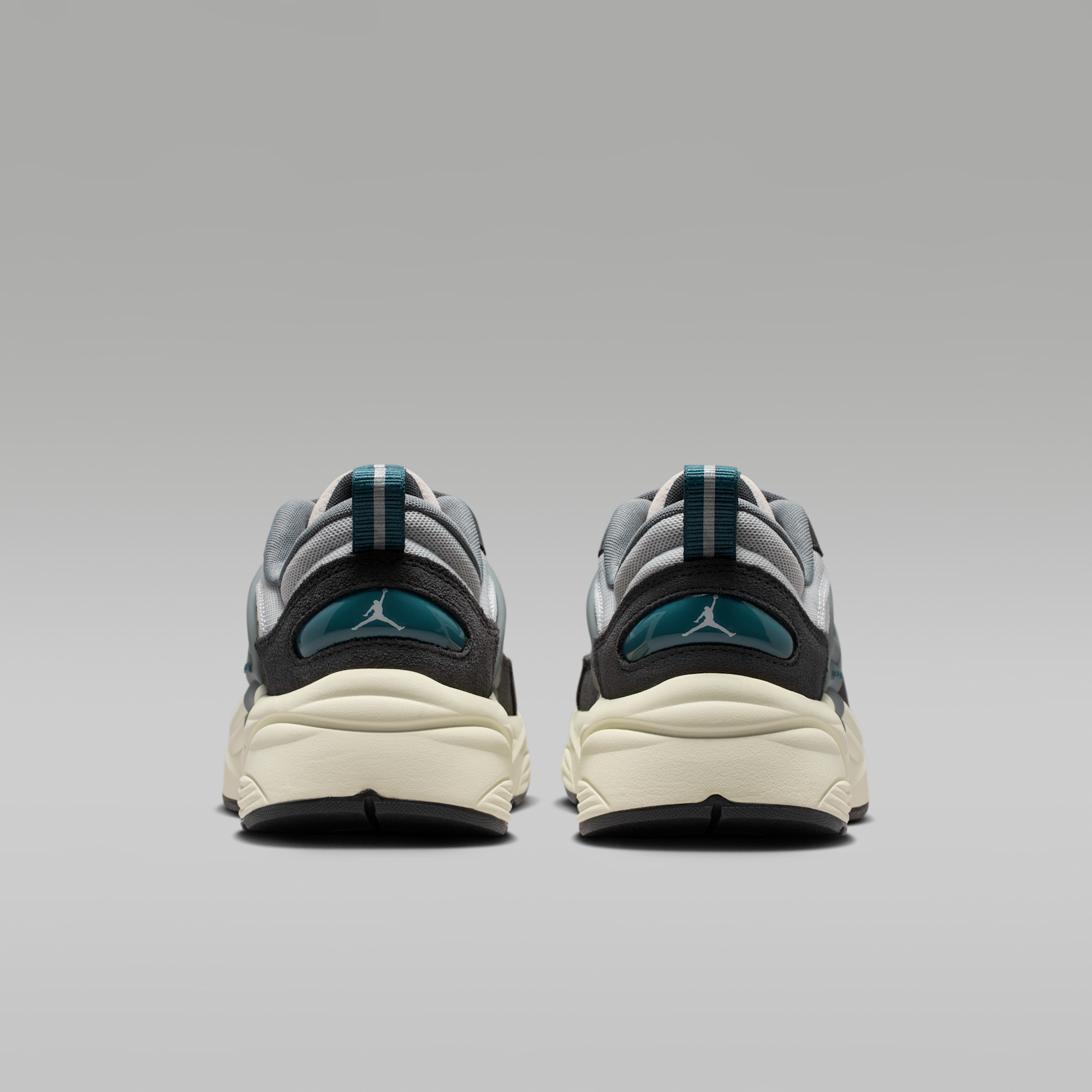 Jordan Trunner O/S - Photon Dust/Anthracite/Cool Grey/Ash Green - 6